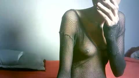 maskgang001 online show from 04/02/26, 04:43