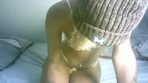 maskgang001 online show from 05/20/26, 05:24