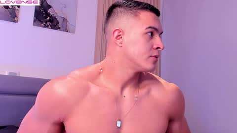 Mason Bennet online show from 10/05/25, 10:13