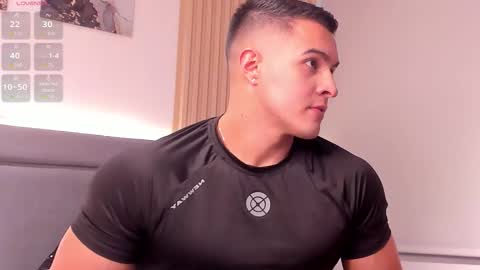 Snapshot of mason_bennet chatting on 01/18/26, 08:12 Mason Bennet online show from 01/18/26, 08:12