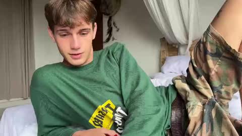 Snapshot of mason_gallagher chatting on 02/12/25, 12:05 Mason online show from 02/12/25, 12:05