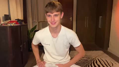 Snapshot of mason_gallagher chatting on 10/03/25, 09:56 Mason online show from 10/03/25, 09:56