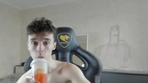 Mason online show from 10/12/25, 01:32