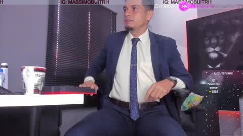 Snapshot of massimo_g chatting on 01/26/25, 03:14 I am Massimo online show from 01/26/25, 03:14