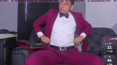 I am Massimo online show from 12/14/25, 12:54