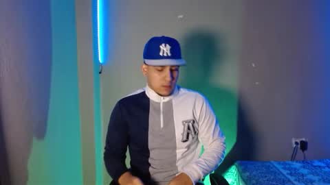 massimo_vidal online show from 11/24/25, 12:21