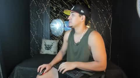 massimo_vidal online show from 02/18/26, 02:35