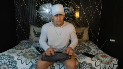 massimo_vidal online show from 03/06/26, 04:03