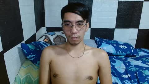 massive_boner02 online show from 12/15/24, 06:59