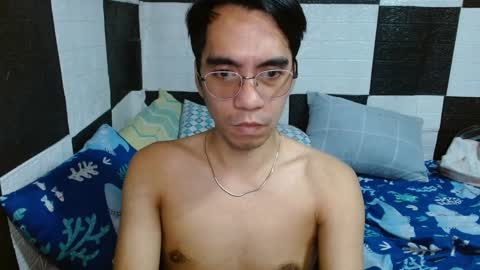 massive_boner02 online show from 01/10/25, 10:46