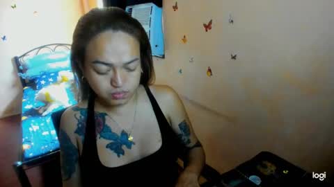 Snapshot of massivecockcum chatting on 01/13/25, 12:30 kimmy online show from 01/13/25, 12:30