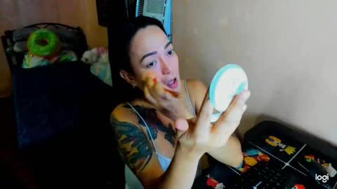 Snapshot of massivecockcum chatting on 10/12/25, 11:42 kimmy online show from 10/12/25, 11:42