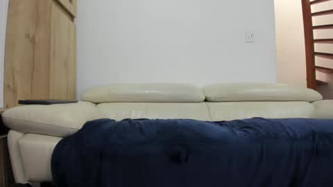 Domi online show from 02/04/25, 12:00