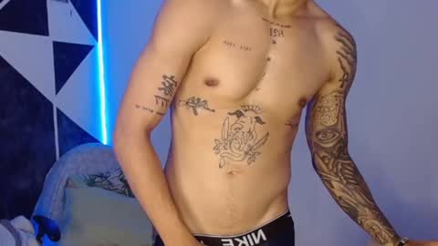 Snapshot of master_black777 chatting on 09/14/25, 12:32 master_black777 online show from 09/14/25, 12:32