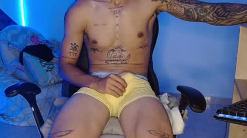 Snapshot of master_black777 chatting on 10/21/25, 04:41 master_black777 online show from 10/21/25, 04:41