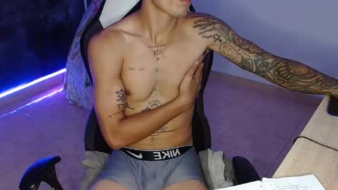 Snapshot of master_black777 chatting on 11/19/25, 03:45 master_black777 online show from 11/19/25, 03:45