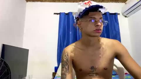 master_boy01 online show from 11/16/25, 11:21