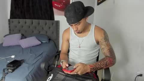 Snapshot of master_boy28 chatting on 05/27/26, 02:41 master_boy28 online show from 05/27/26, 02:41