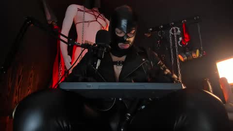 Snapshot of master_connor chatting on 03/29/26, 03:34 Master connor online show from 03/29/26, 03:34