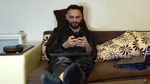 SIR online show from 02/06/25, 07:29