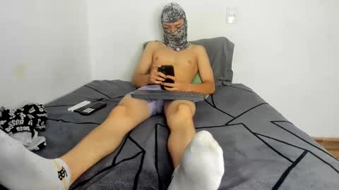 Snapshot of master_ruthless77 chatting on 01/19/26, 12:03 Master Leo online show from 01/19/26, 12:03