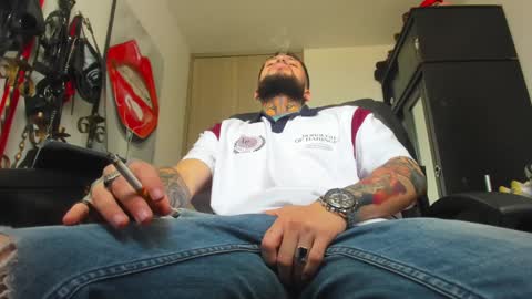 Snapshot of master_steven_01 chatting on 01/07/25, 04:48 steven online show from 01/07/25, 04:48