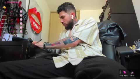 Snapshot of master_steven_01 chatting on 01/13/25, 04:41 steven online show from 01/13/25, 04:41