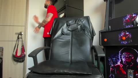 Snapshot of master_steven_01 chatting on 03/03/25, 07:49 steven online show from 03/03/25, 07:49