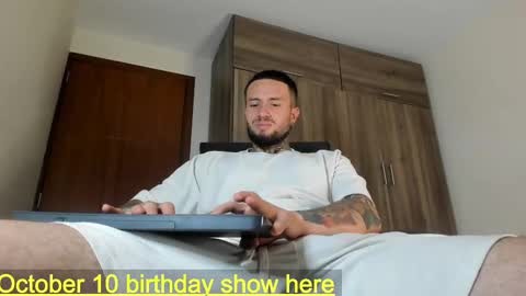 Snapshot of master_steven_01 chatting on 10/06/25, 11:46 steven online show from 10/06/25, 11:46