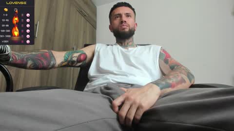 Snapshot of master_steven_01 chatting on 02/04/26, 09:20 steven online show from 02/04/26, 09:20