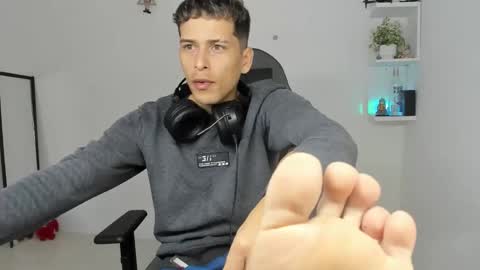 Alpha junior online show from 02/11/26, 02:00