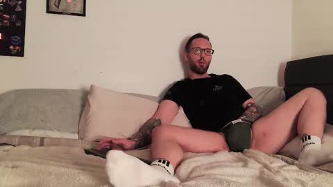 Snapshot of masterbailey chatting on 02/13/26, 07:32 masterbailey online show from 02/13/26, 07:32