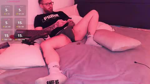 Snapshot of masterbailey chatting on 02/15/26, 12:07 masterbailey online show from 02/15/26, 12:07