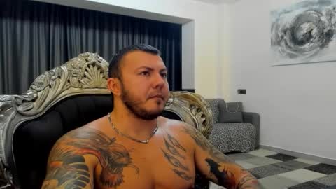 Snapshot of masterdevil11 chatting on 11/07/25, 07:03 Jocker online show from 11/07/25, 07:03