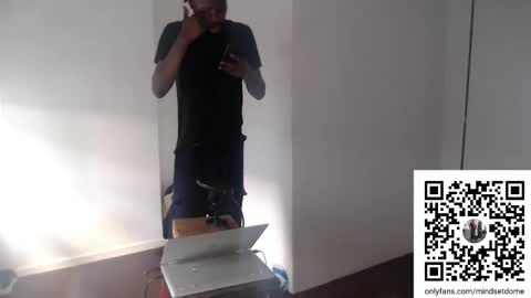 Snapshot of masterdomfuck chatting on 11/15/25, 06:48 Masterdomfuck online show from 11/15/25, 06:48