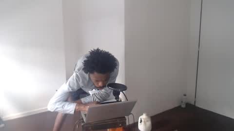 Snapshot of masterdomfuck chatting on 11/19/25, 07:14 Masterdomfuck online show from 11/19/25, 07:14