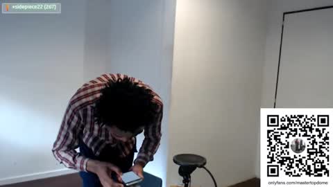 Snapshot of masterdomfuck chatting on 11/27/25, 11:01 Masterdomfuck online show from 11/27/25, 11:01