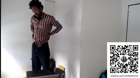 Snapshot of masterdomfuck chatting on 12/19/25, 07:10 Masterdomfuck online show from 12/19/25, 07:10