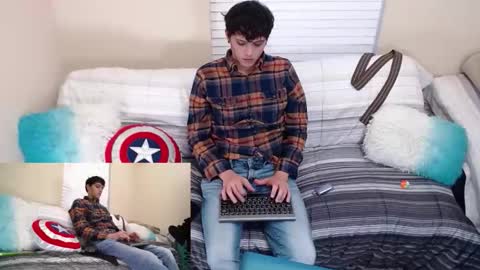 Snapshot of masterflorida chatting on 12/16/25, 10:26 masterflorida online show from 12/16/25, 10:26