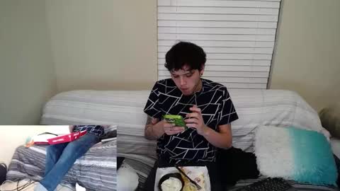 Snapshot of masterflorida chatting on 12/19/25, 02:51 masterflorida online show from 12/19/25, 02:51