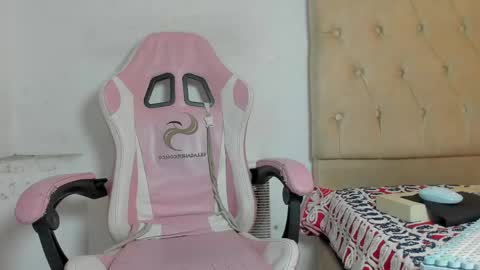 mastermorenohot23 online show from 05/11/26, 04:04