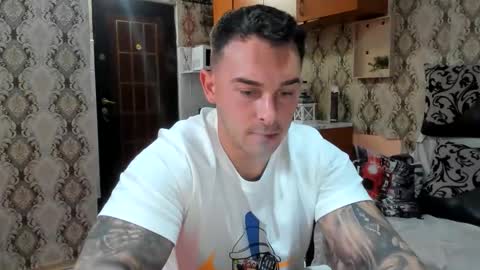 Jon online show from 10/19/25, 08:42