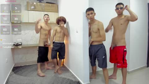 Snapshot of masters_sexx chatting on 01/31/25, 02:39 Team Cris Darwin- Fernando- Stiven- David online show from 01/31/25, 02:39