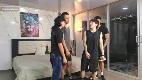 Team Cris Darwin- Fernando- Stiven- David online show from 04/24/26, 11:23