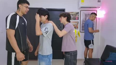 Team Cris Darwin- Fernando- Stiven- David online show from 05/20/26, 11:16