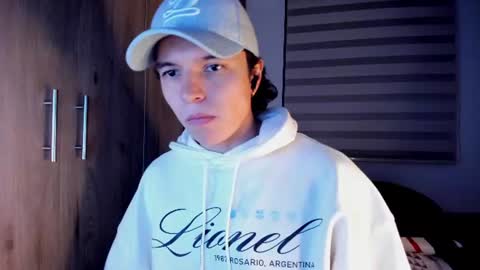 mastrangelo_x online show from 07/23/26, 04:21