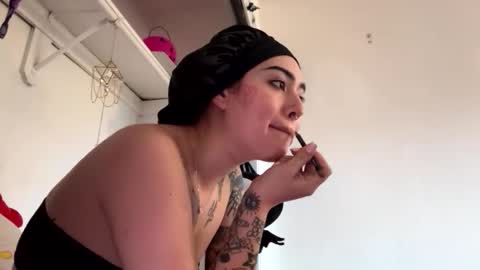 masturbatingmariamiller online show from 11/27/25, 09:50