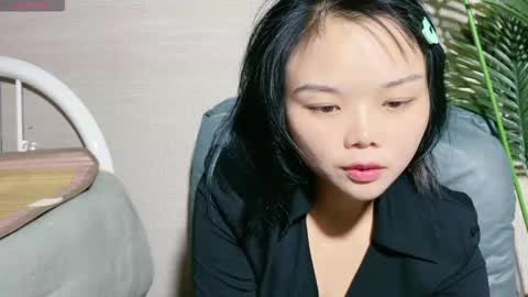 Snapshot of masubaby chatting on 10/28/25, 10:30 SuSu online show from 10/28/25, 10:30