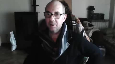 mat11efou online show from 02/16/25, 08:43