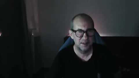 mat11efou online show from 10/17/25, 12:25